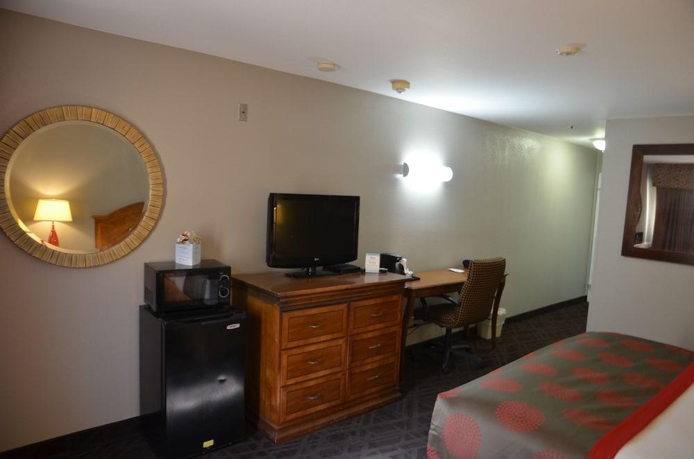 Ramada By Wyndham Barstow Hotel Exterior foto
